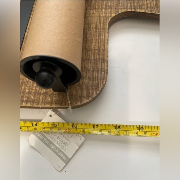 Wooden Memo Board Farmhouse Style - Paper Roll Dispenser - Picture 9 of 9